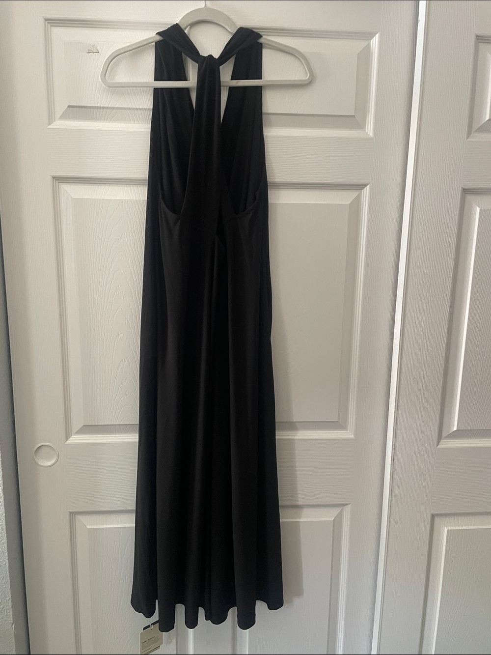 Halara V Neck Midi Casual Dress with Pockets. Size Large, Black. - Picture 2 of 7